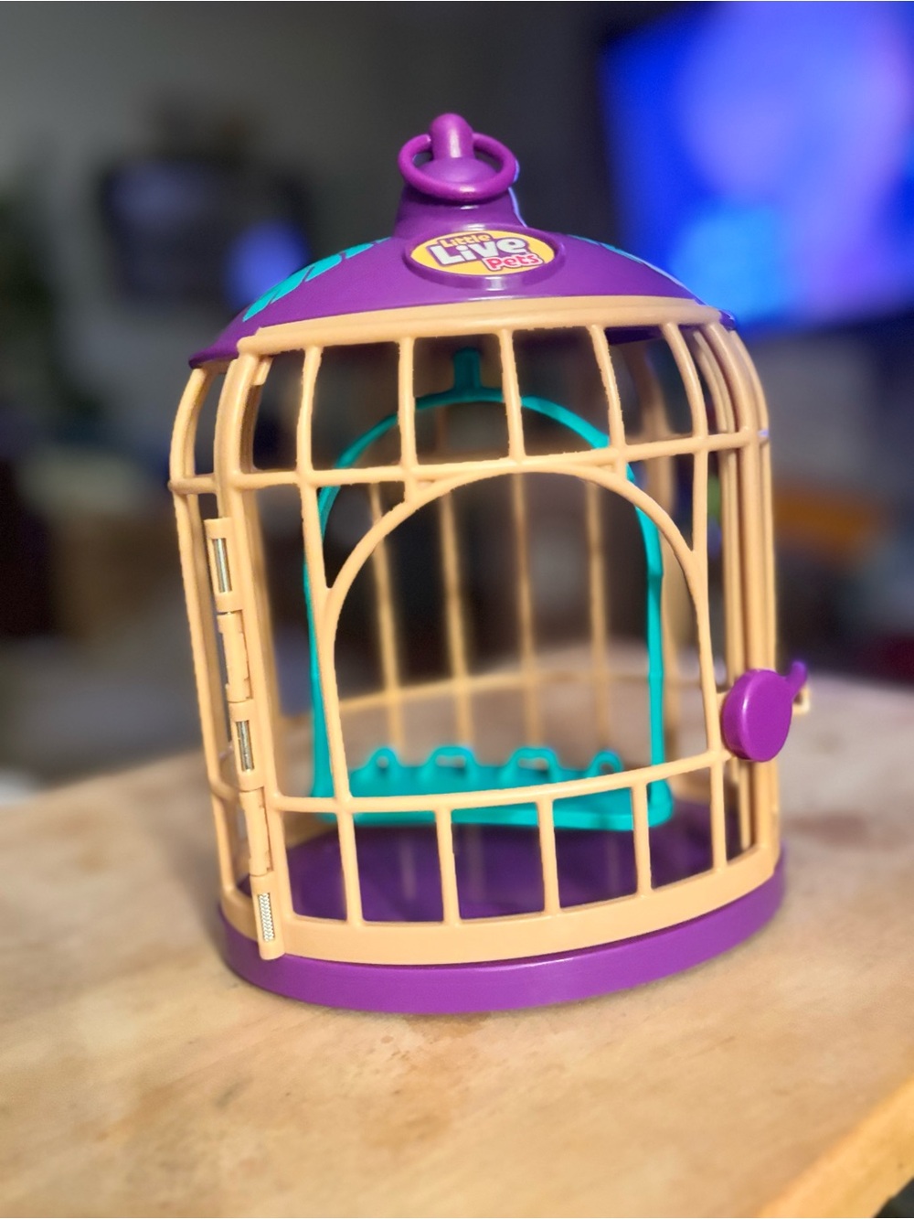 Little Live Pets Bird
Birdcage Playset Purple and Beige Cage